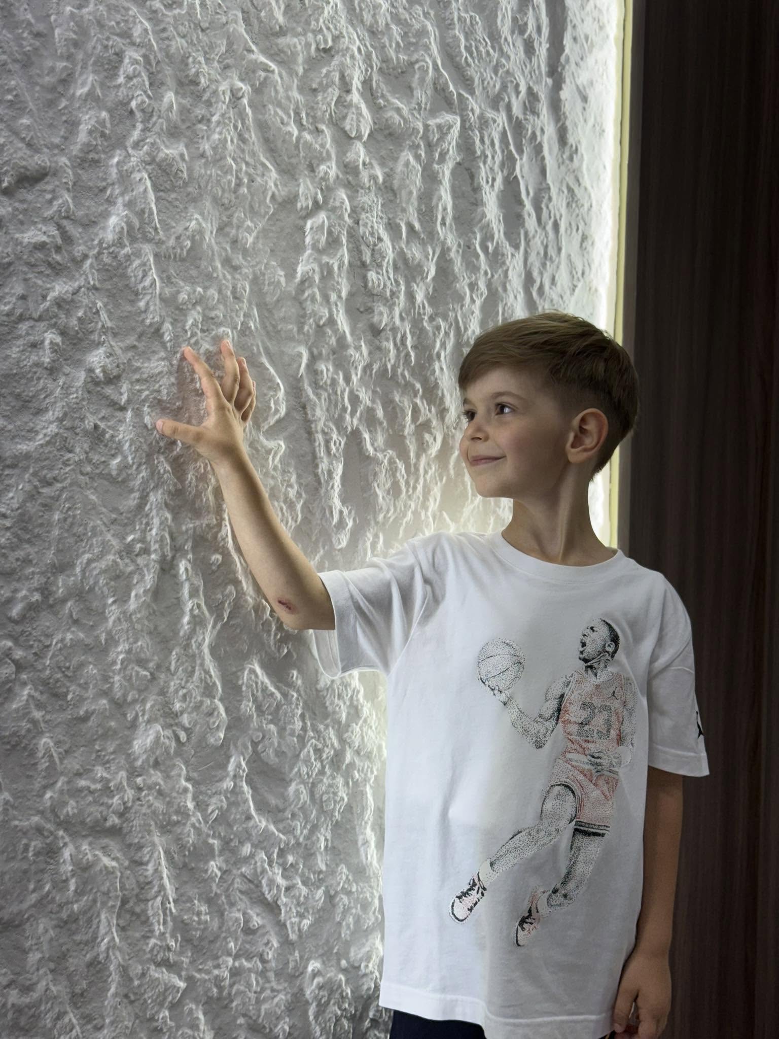 FLEXIBLE STONE